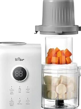 Bear Baby Food Maker with 18.5oz BRAND NEW